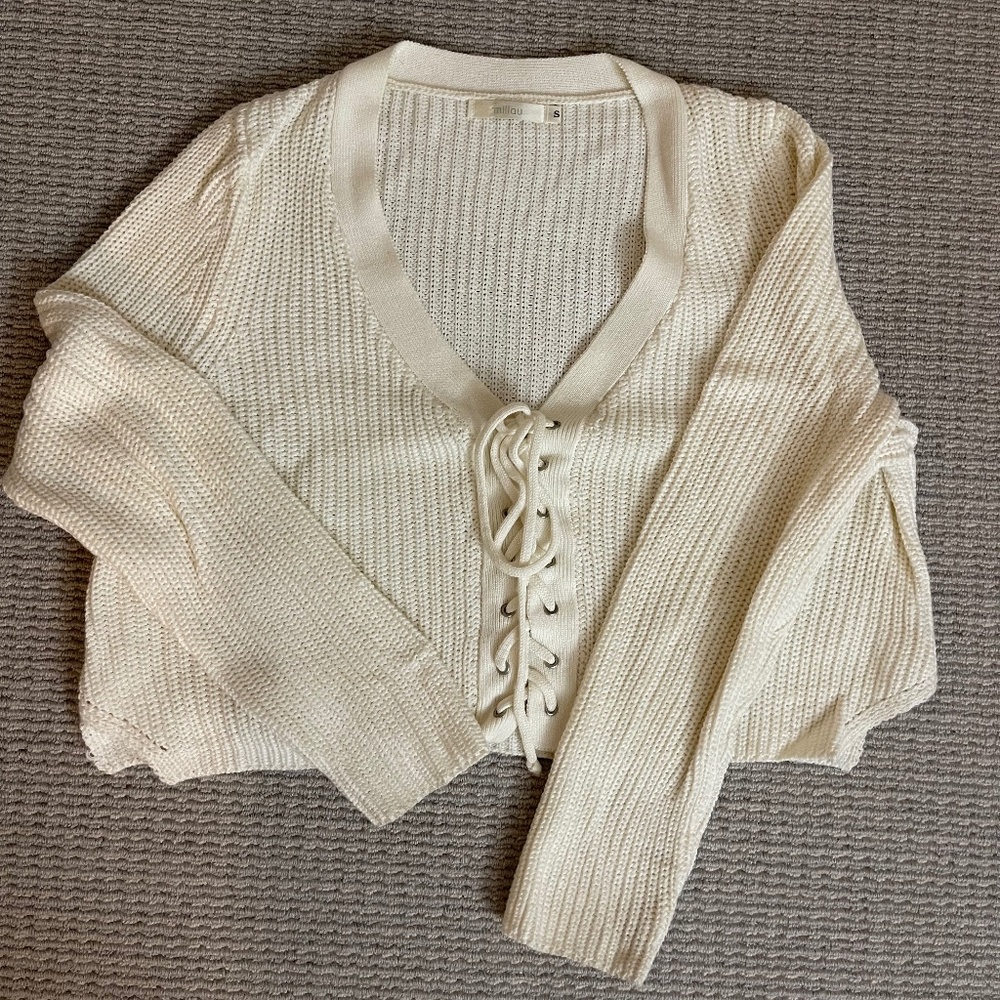 LF Off-White Cropped Sweater